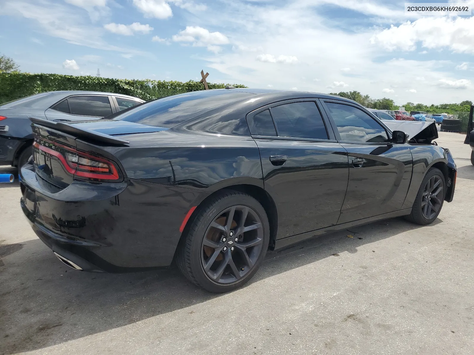 2019 Dodge Charger Sxt VIN: 2C3CDXBG6KH692692 Lot: 62360434