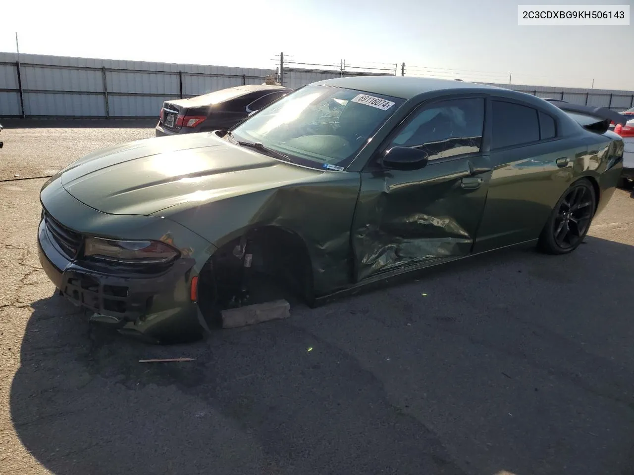 2C3CDXBG9KH506143 2019 Dodge Charger Sxt