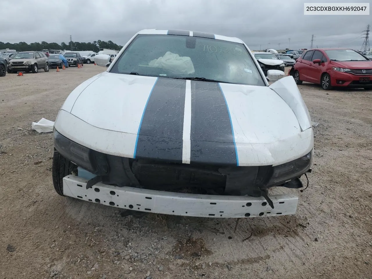 2C3CDXBGXKH692047 2019 Dodge Charger Sxt