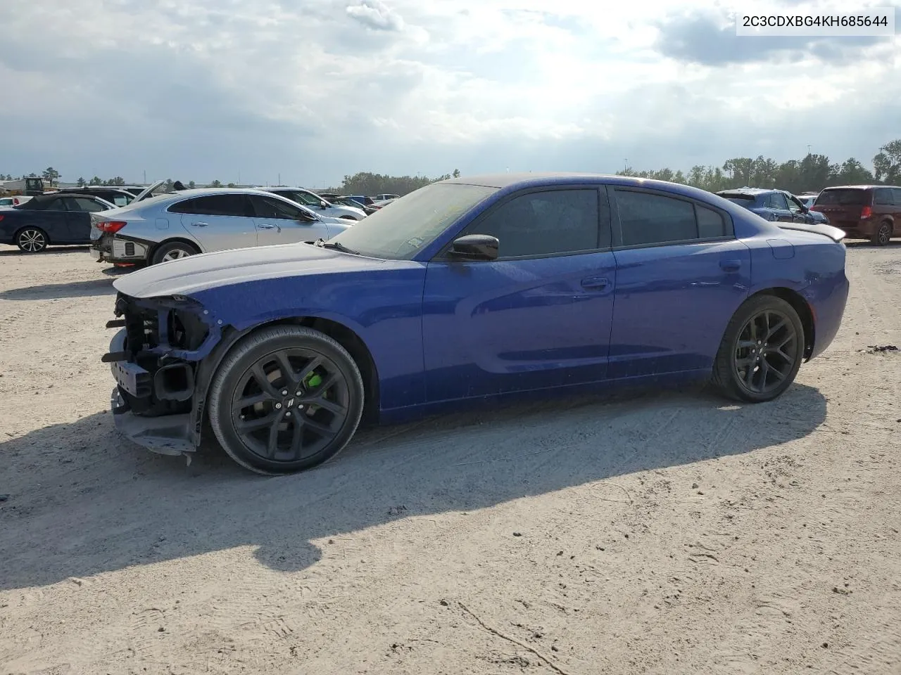 2C3CDXBG4KH685644 2019 Dodge Charger Sxt