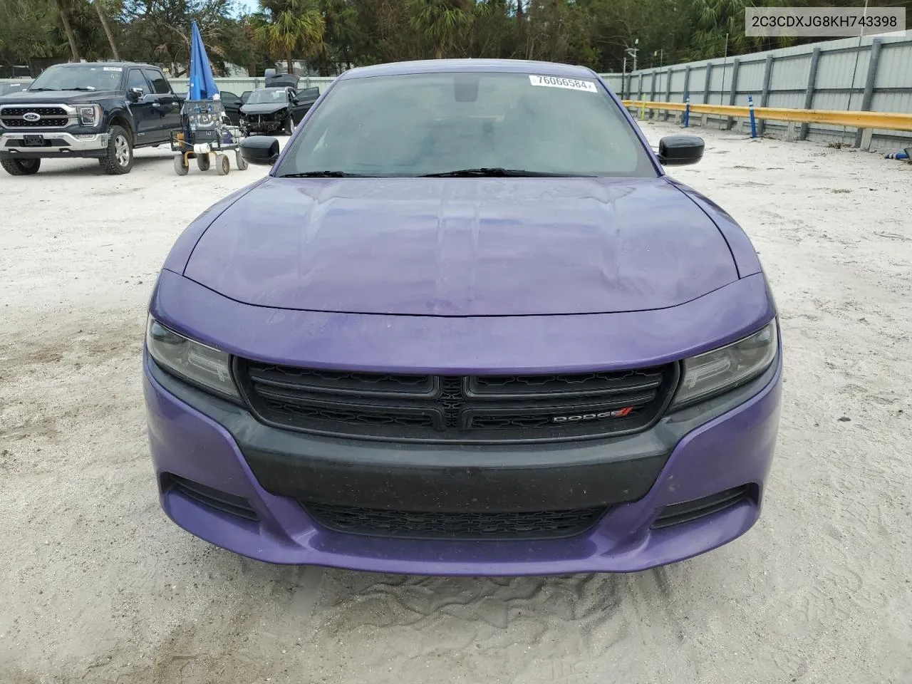 2019 Dodge Charger Sxt VIN: 2C3CDXJG8KH743398 Lot: 76066584