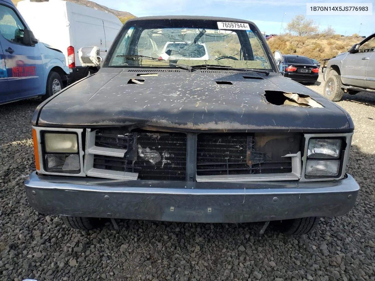 1B7GN14X5JS776983 1988 Dodge Dakota