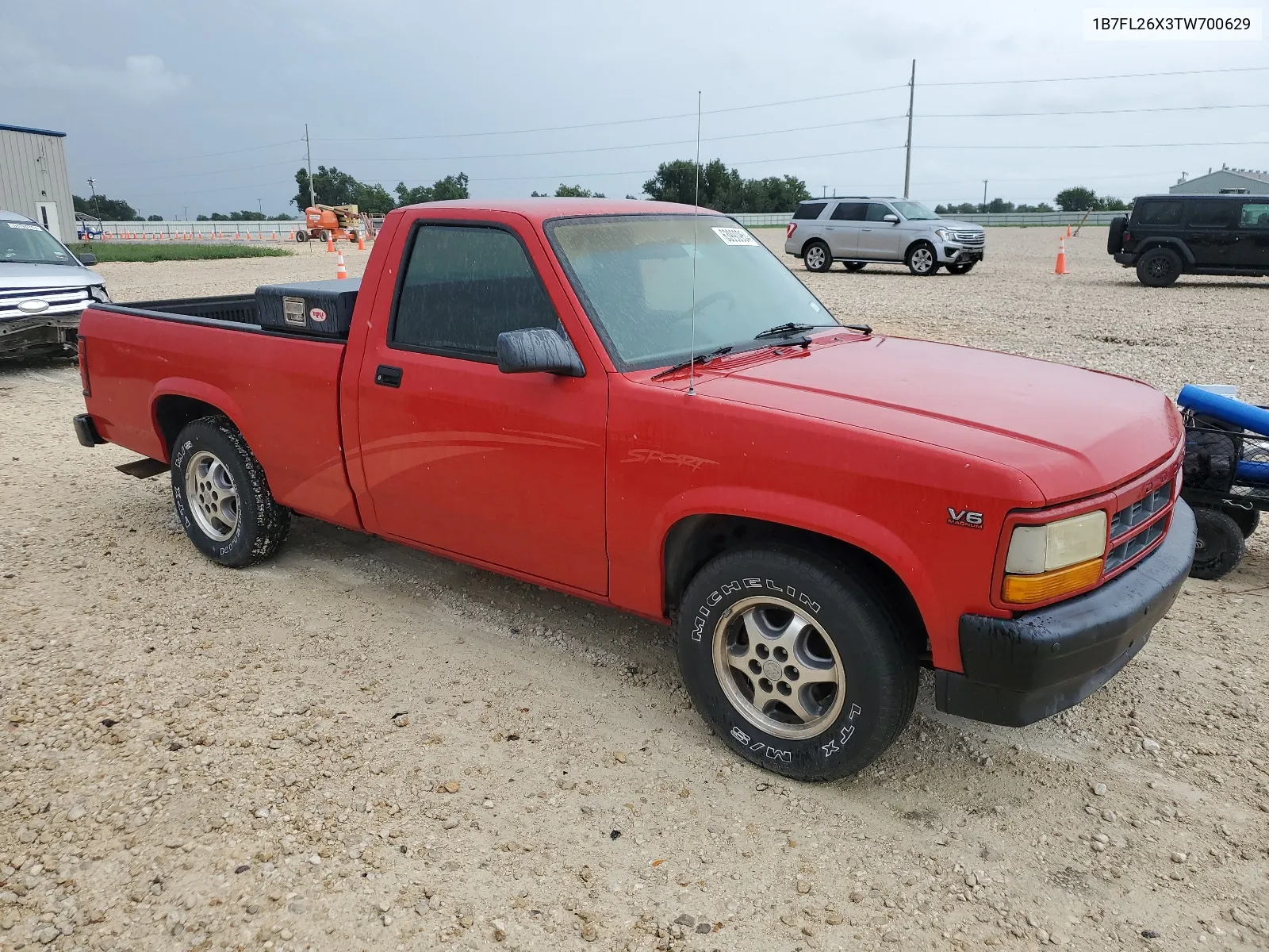 1996 Dodge Dakota VIN: 1B7FL26X3TW700629 Lot: 63990954