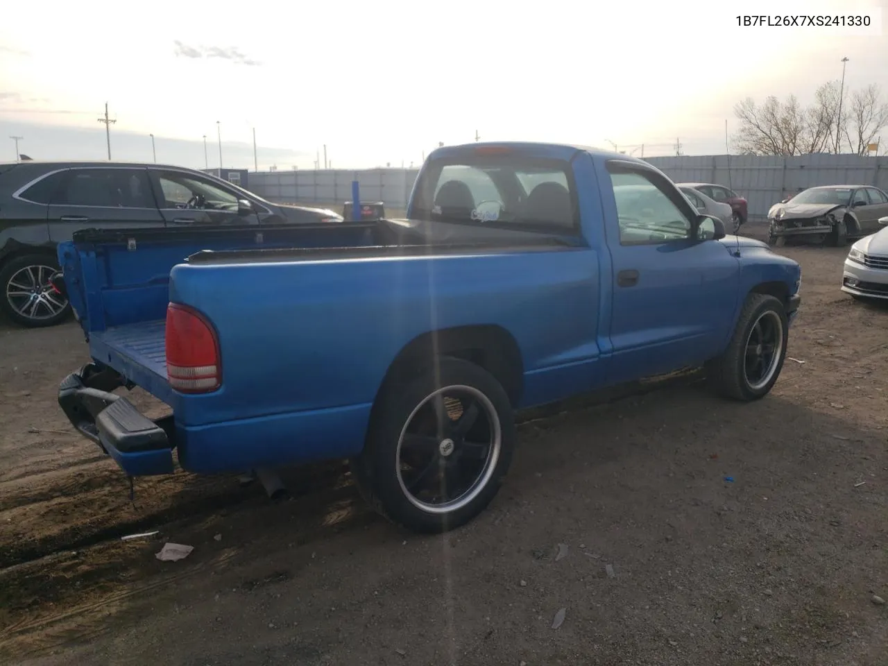 1999 Dodge Dakota VIN: 1B7FL26X7XS241330 Lot: 78123864