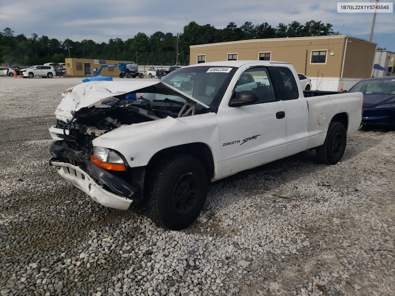 2000 Dodge Dakota VIN: 1B7GL22X1YS745545 Lot: 65662344