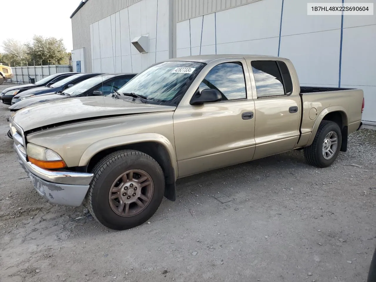 2002 Dodge Dakota Quad Slt VIN: 1B7HL48X22S690604 Lot: 42827334