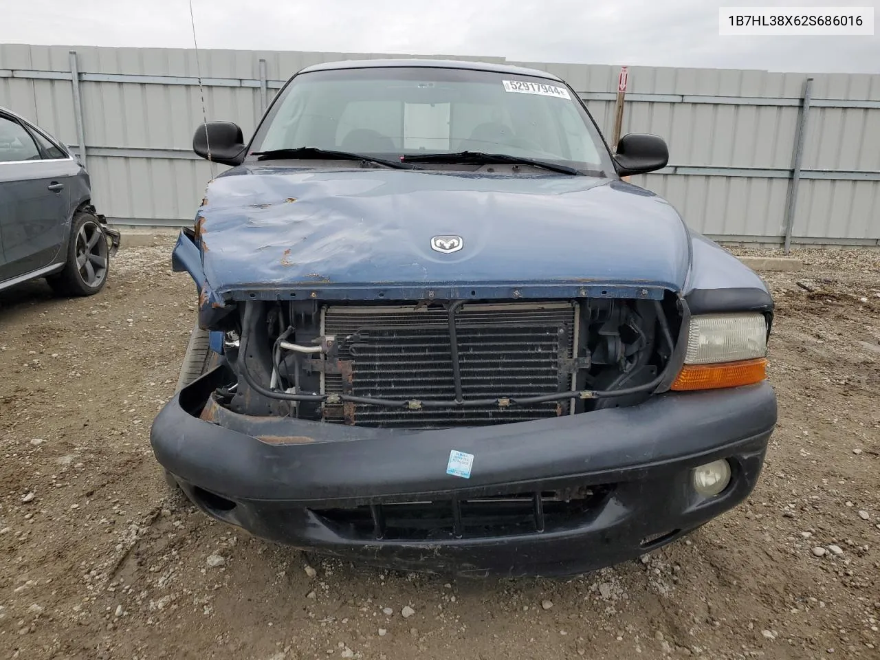 2002 Dodge Dakota Quad Sport VIN: 1B7HL38X62S686016 Lot: 52917944