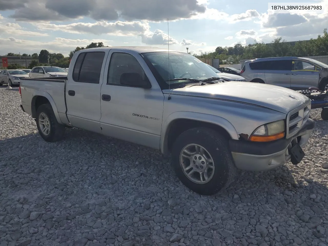 2002 Dodge Dakota Quad Sport VIN: 1B7HL38N92S687983 Lot: 72346714