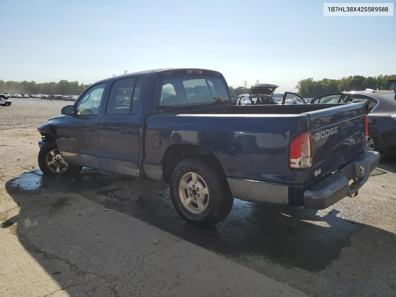 2002 Dodge Dakota Quad Sport VIN: 1B7HL38X42S589588 Lot: 75025304