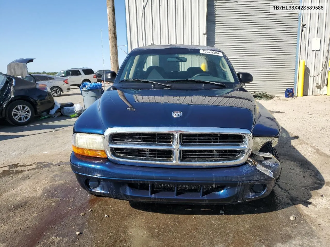 2002 Dodge Dakota Quad Sport VIN: 1B7HL38X42S589588 Lot: 75025304