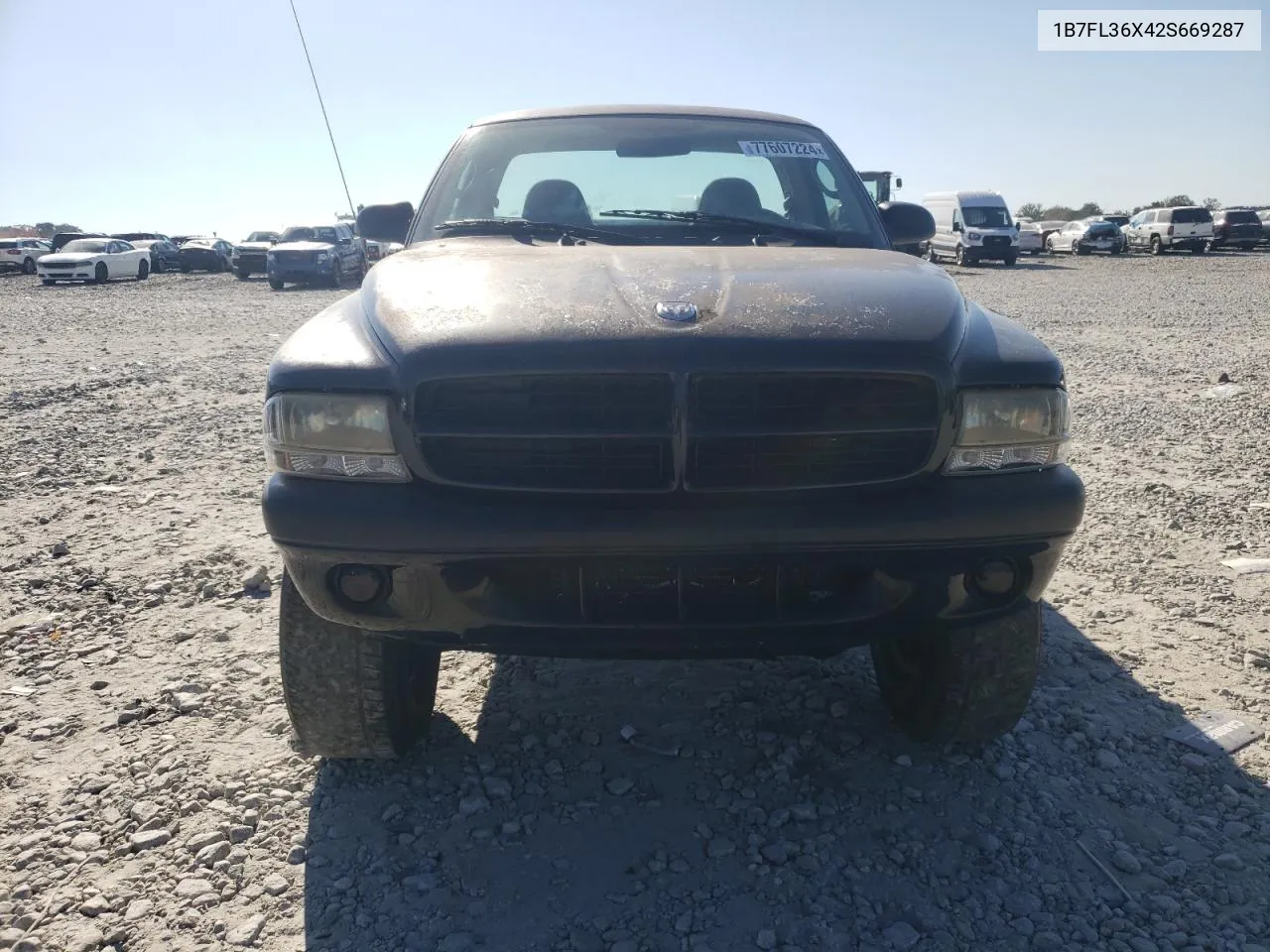 2002 Dodge Dakota Sport VIN: 1B7FL36X42S669287 Lot: 77607224