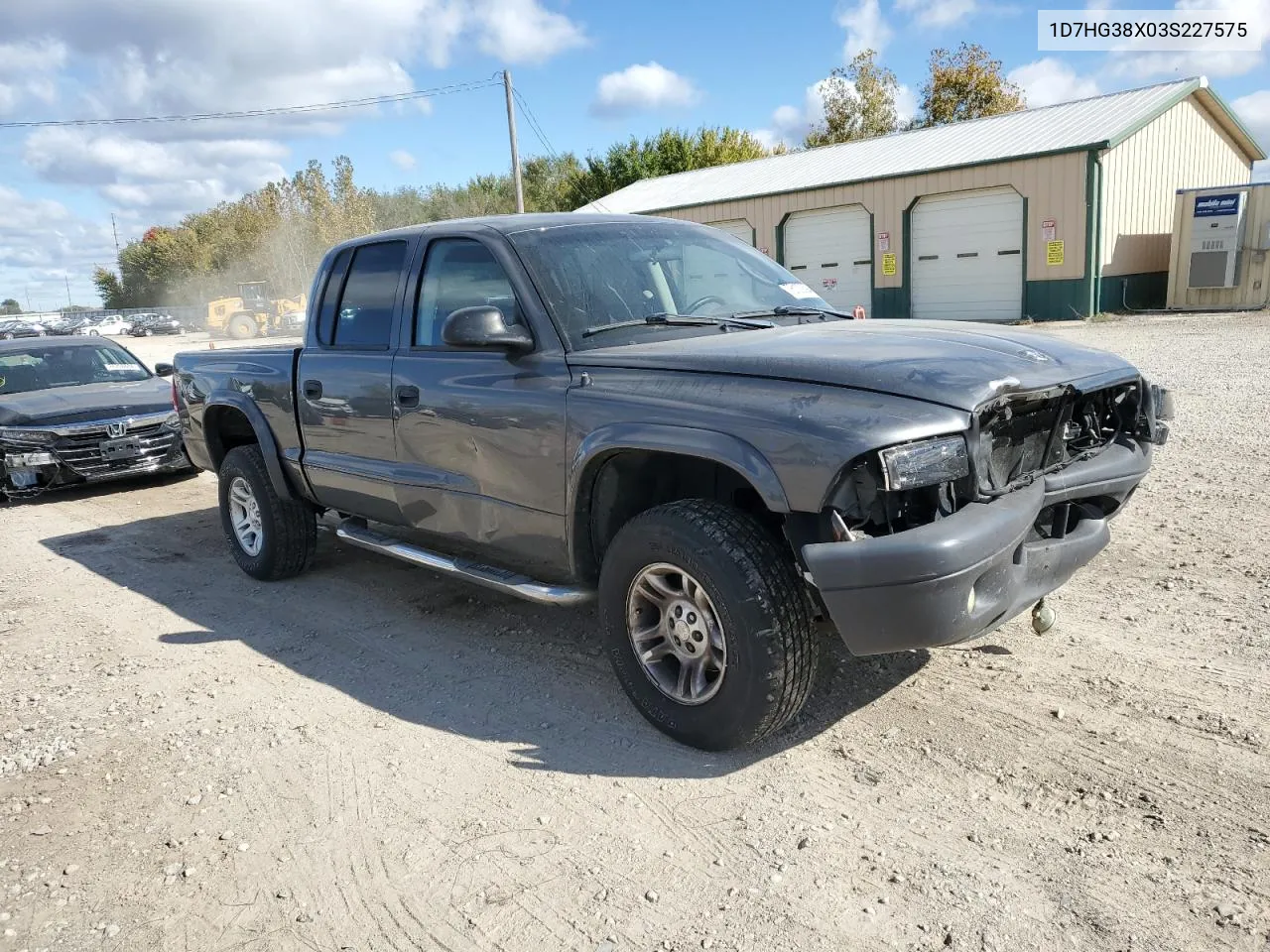 2003 Dodge Dakota Quad Sport VIN: 1D7HG38X03S227575 Lot: 76103394