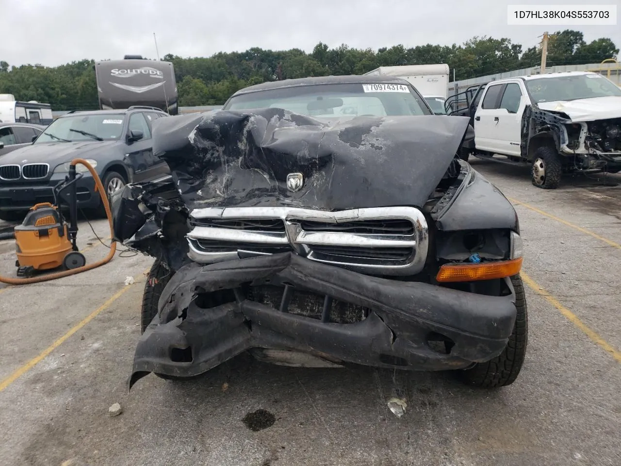 2004 Dodge Dakota Quad Sport VIN: 1D7HL38K04S553703 Lot: 70974374