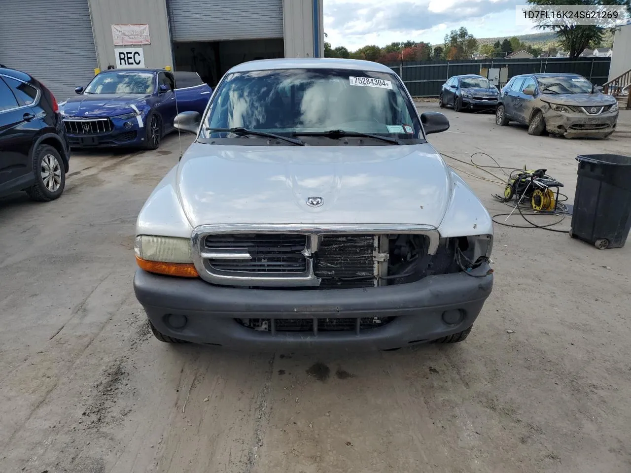 2004 Dodge Dakota Sxt VIN: 1D7FL16K24S621269 Lot: 75284304