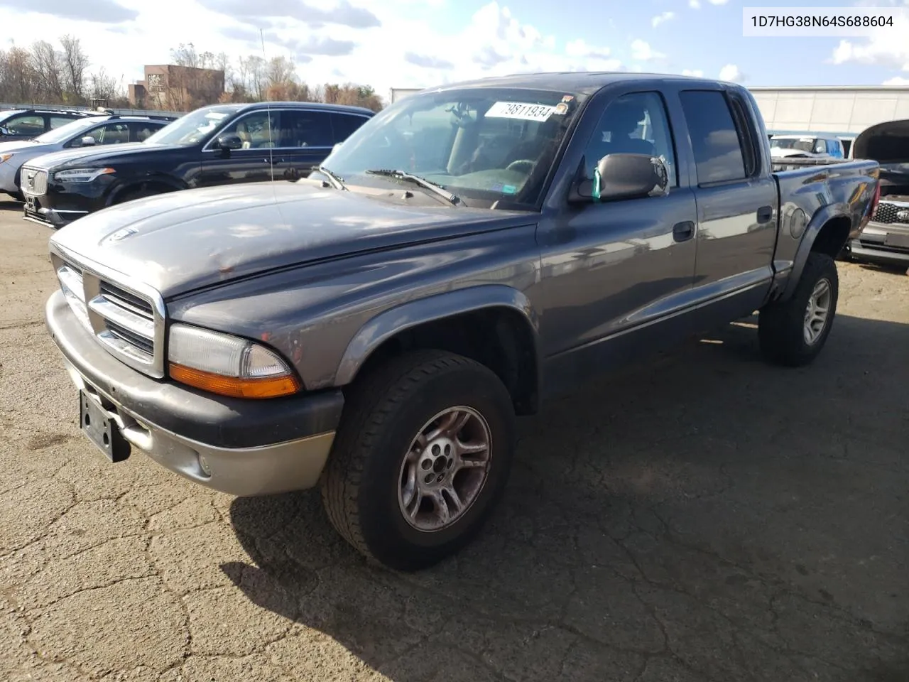 2004 Dodge Dakota Quad Sport VIN: 1D7HG38N64S688604 Lot: 79811934