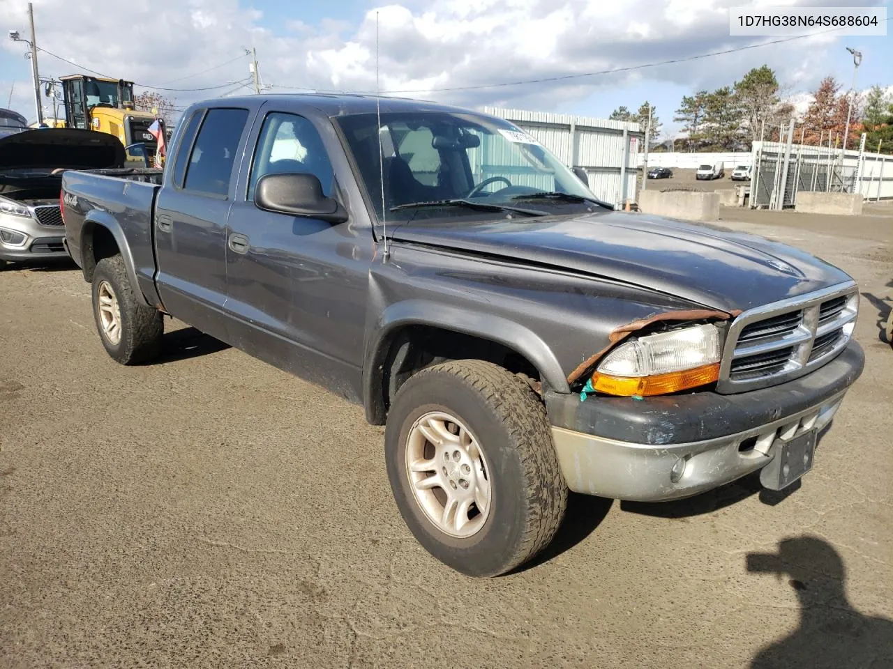 2004 Dodge Dakota Quad Sport VIN: 1D7HG38N64S688604 Lot: 79811934