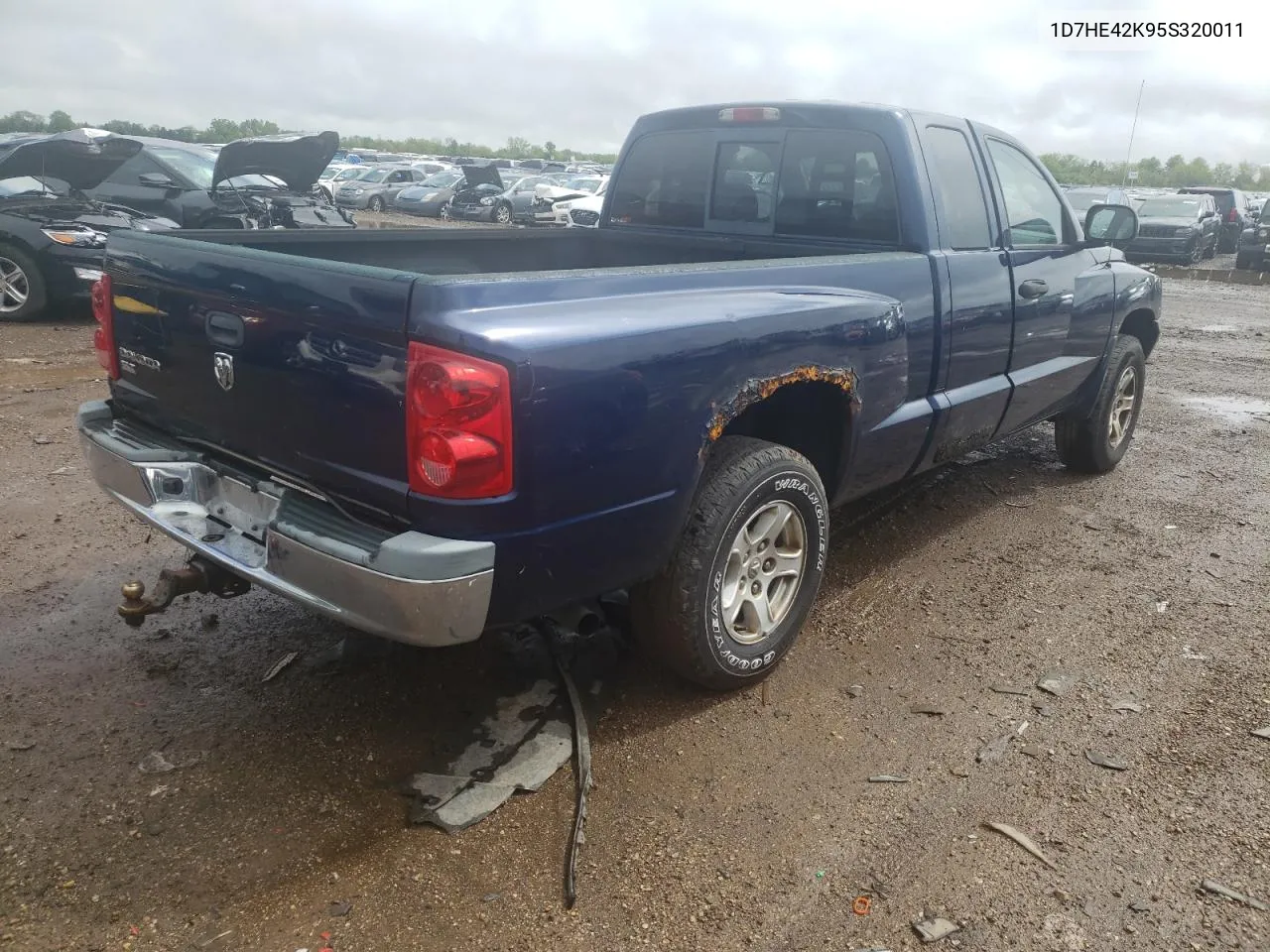 2005 Dodge Dakota Slt VIN: 1D7HE42K95S320011 Lot: 53536744