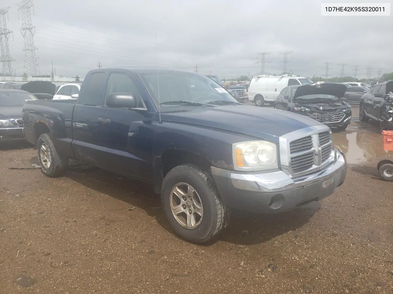 2005 Dodge Dakota Slt VIN: 1D7HE42K95S320011 Lot: 53536744