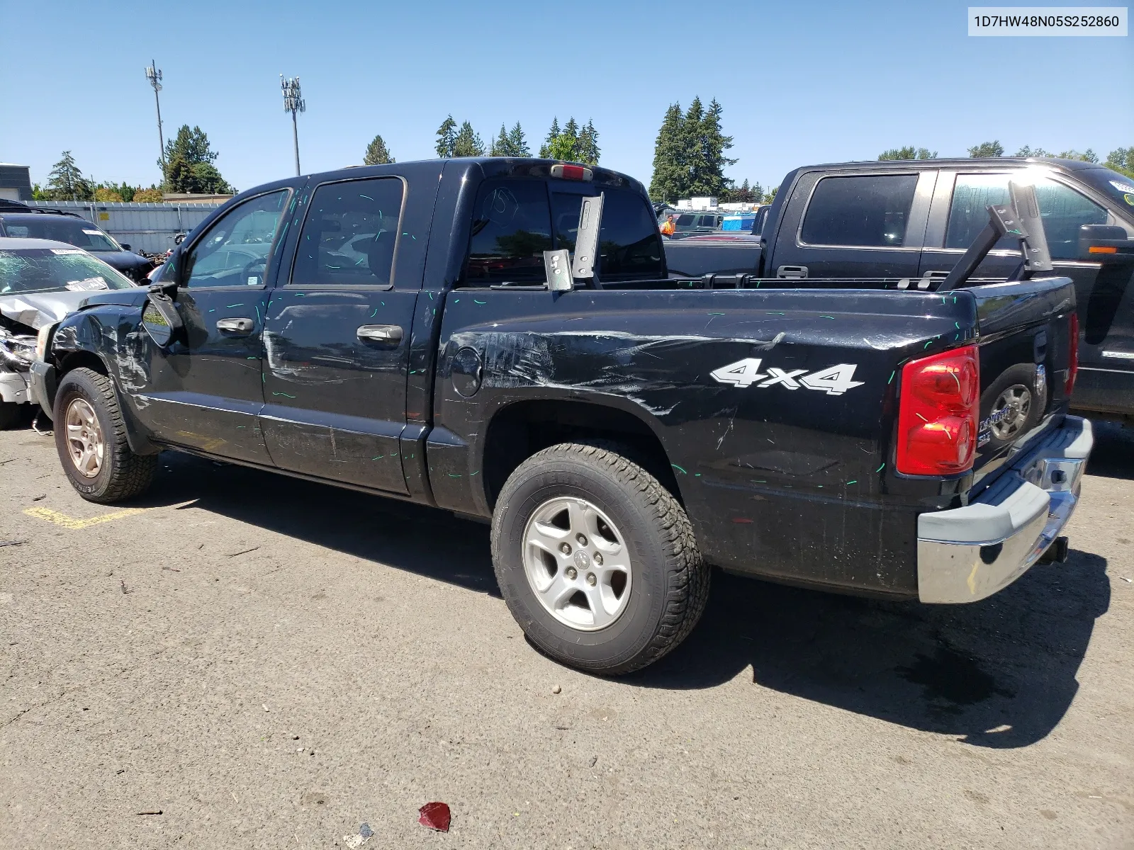 2005 Dodge Dakota Quad Slt VIN: 1D7HW48N05S252860 Lot: 60751084