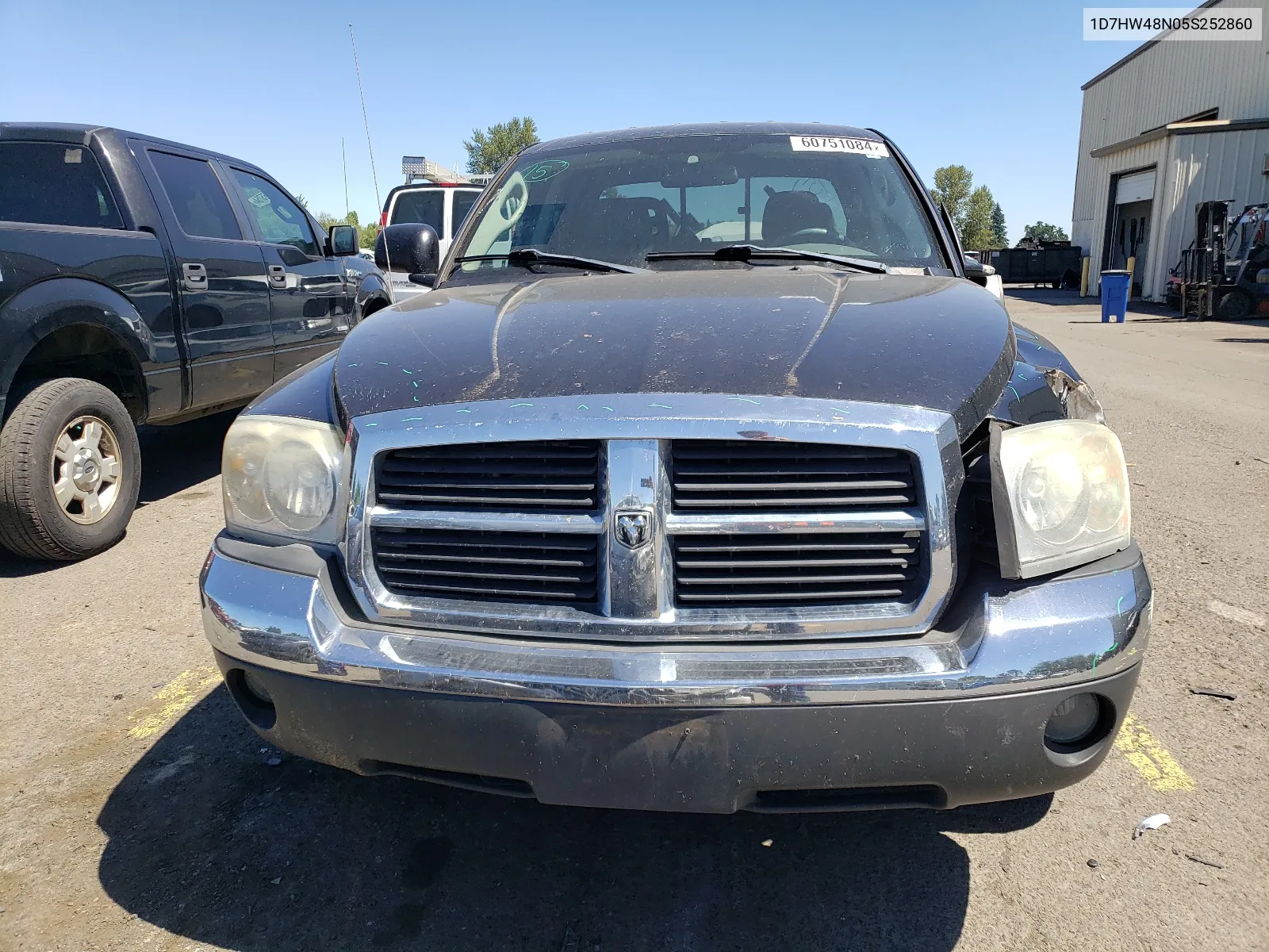 2005 Dodge Dakota Quad Slt VIN: 1D7HW48N05S252860 Lot: 60751084