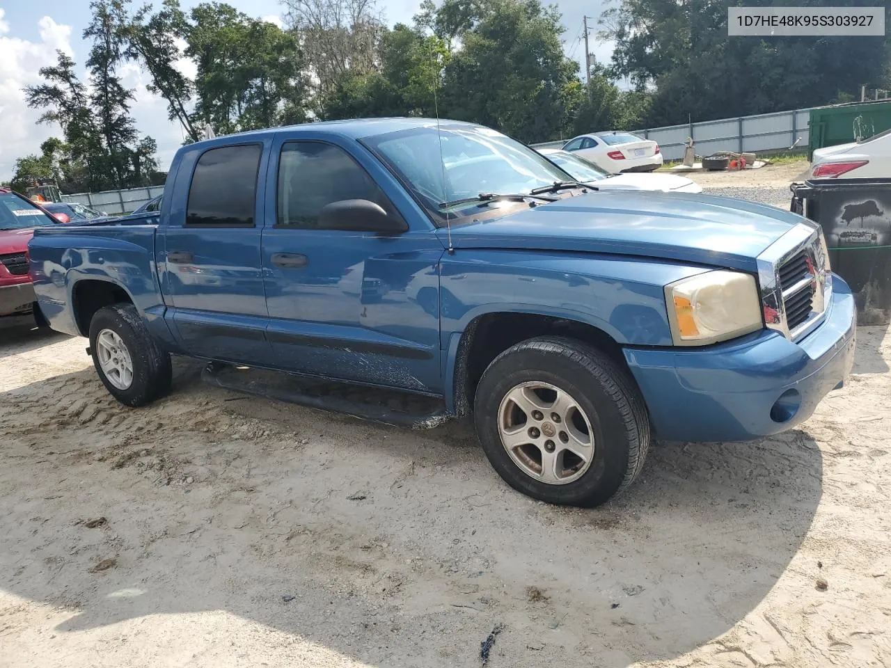 2005 Dodge Dakota Quad Slt VIN: 1D7HE48K95S303927 Lot: 64937434