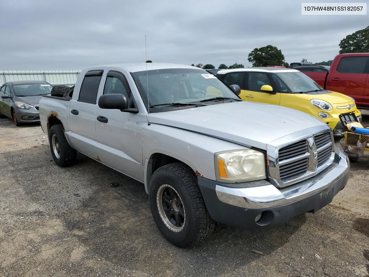 2005 Dodge Dakota Quad Slt VIN: 1D7HW48N15S182057 Lot: 69411734