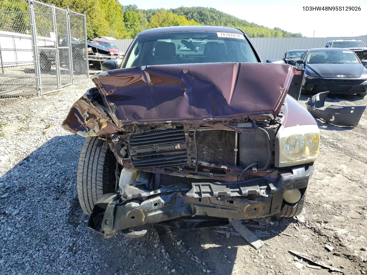 2005 Dodge Dakota Quad Slt VIN: 1D3HW48N95S129026 Lot: 74182814