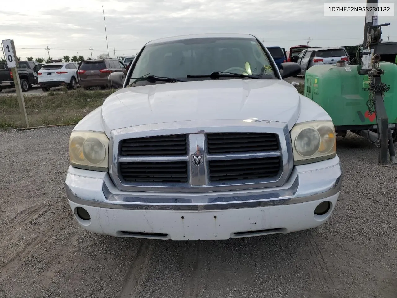 2005 Dodge Dakota Laramie VIN: 1D7HE52N95S230132 Lot: 77028954