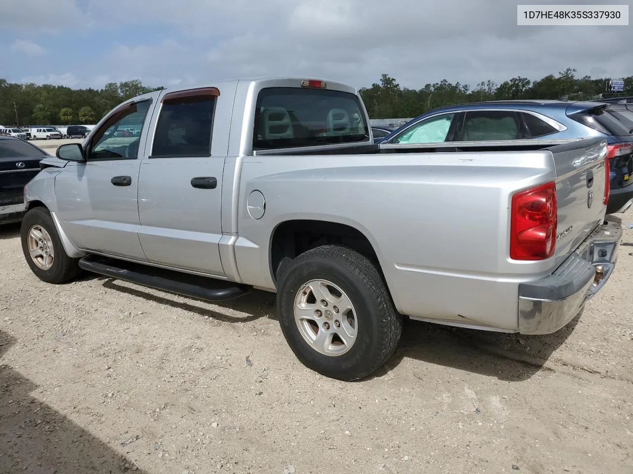 2005 Dodge Dakota Quad Slt VIN: 1D7HE48K35S337930 Lot: 79175974