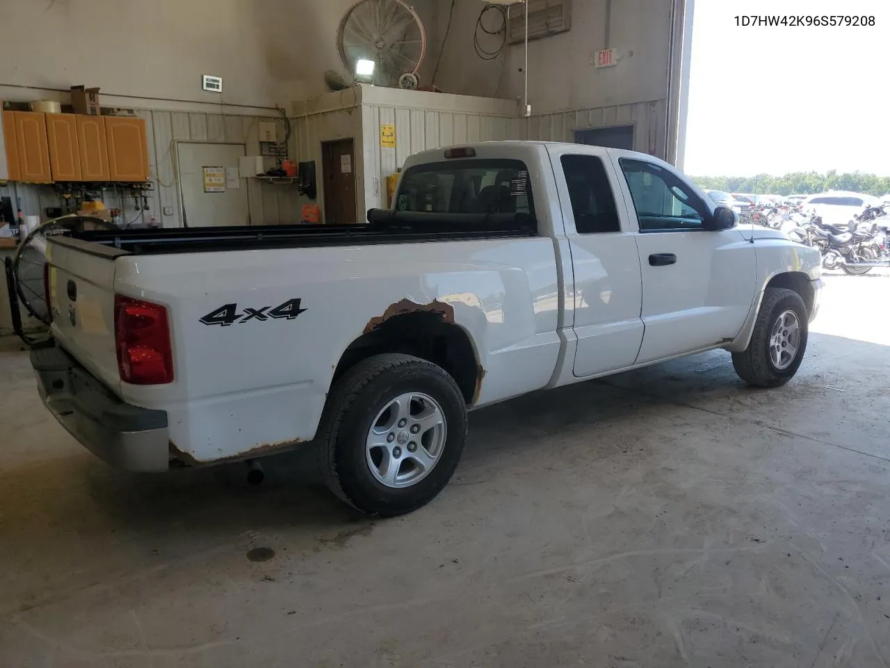 2006 Dodge Dakota Slt VIN: 1D7HW42K96S579208 Lot: 71699414