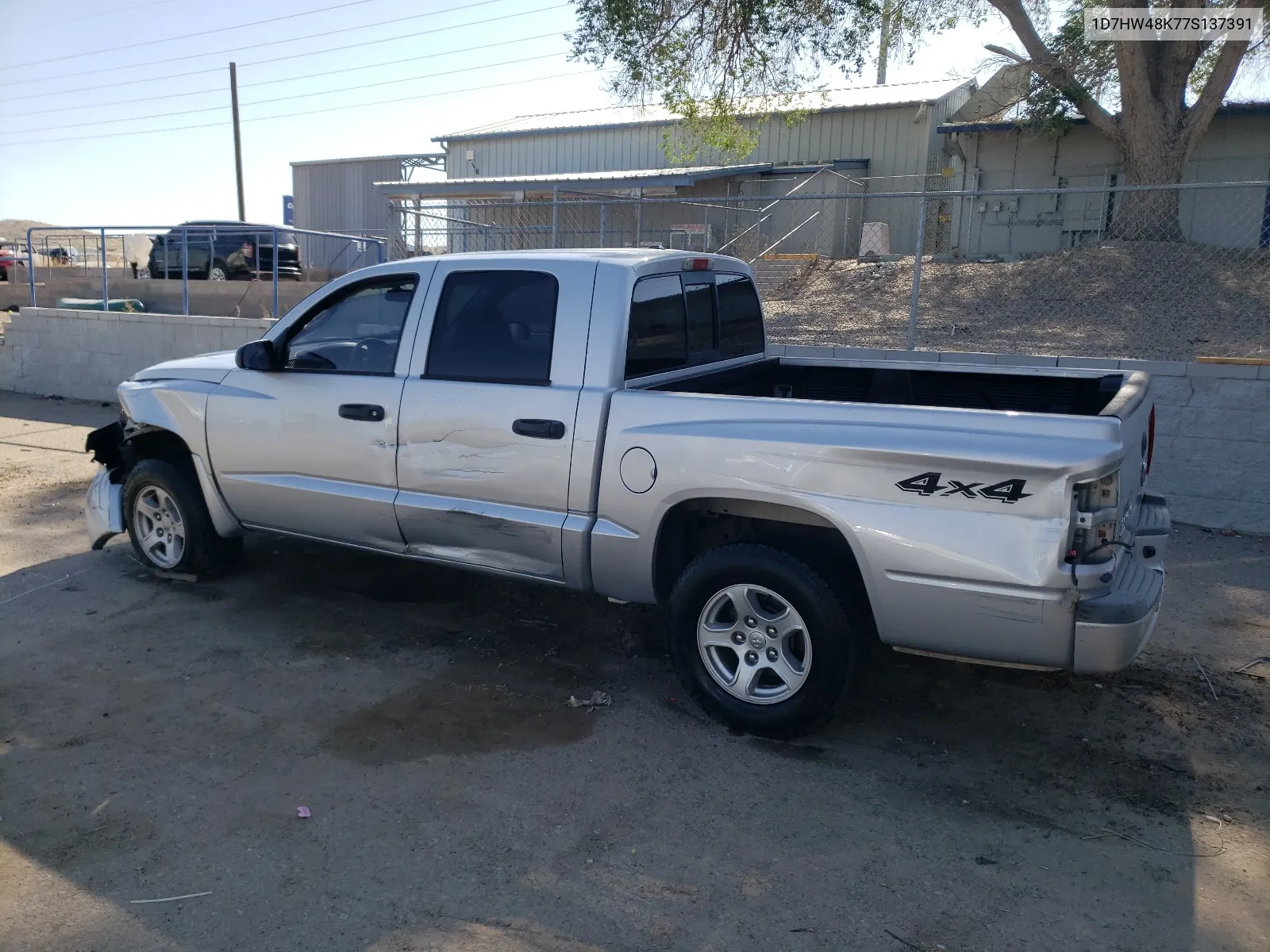 2007 Dodge Dakota Quad Slt VIN: 1D7HW48K77S137391 Lot: 57059154