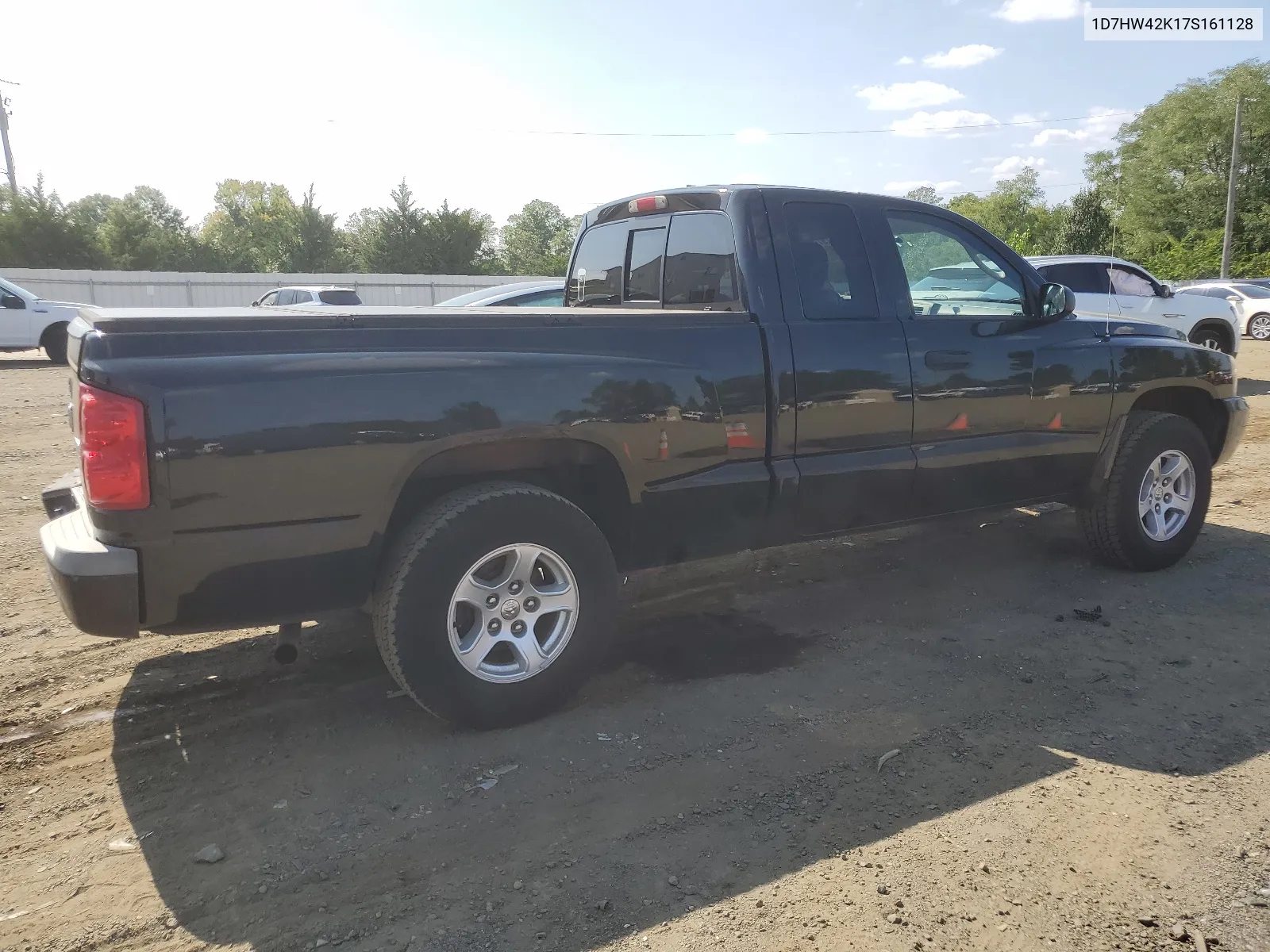 2007 Dodge Dakota Slt VIN: 1D7HW42K17S161128 Lot: 68602974