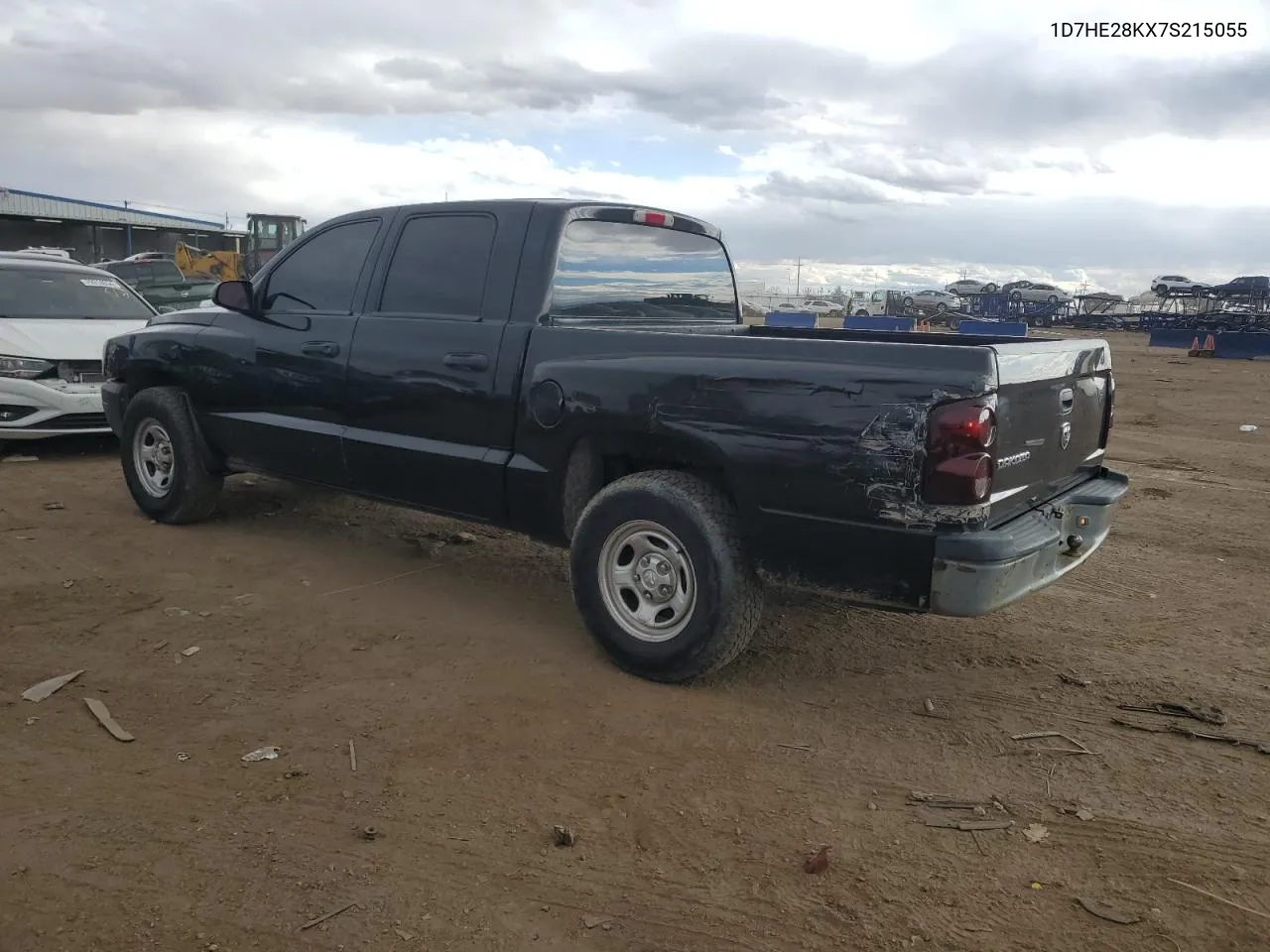 2007 Dodge Dakota Quad VIN: 1D7HE28KX7S215055 Lot: 79550814