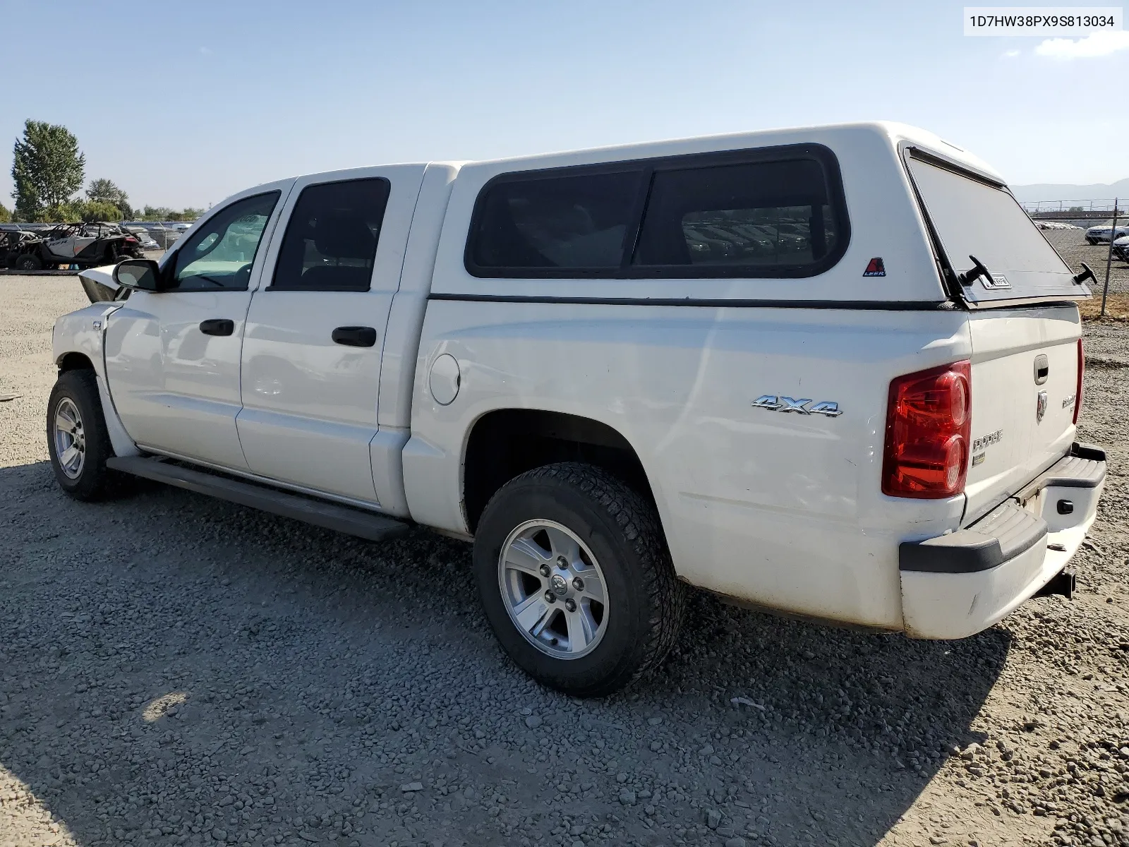 1D7HW38PX9S813034 2009 Dodge Dakota Sxt