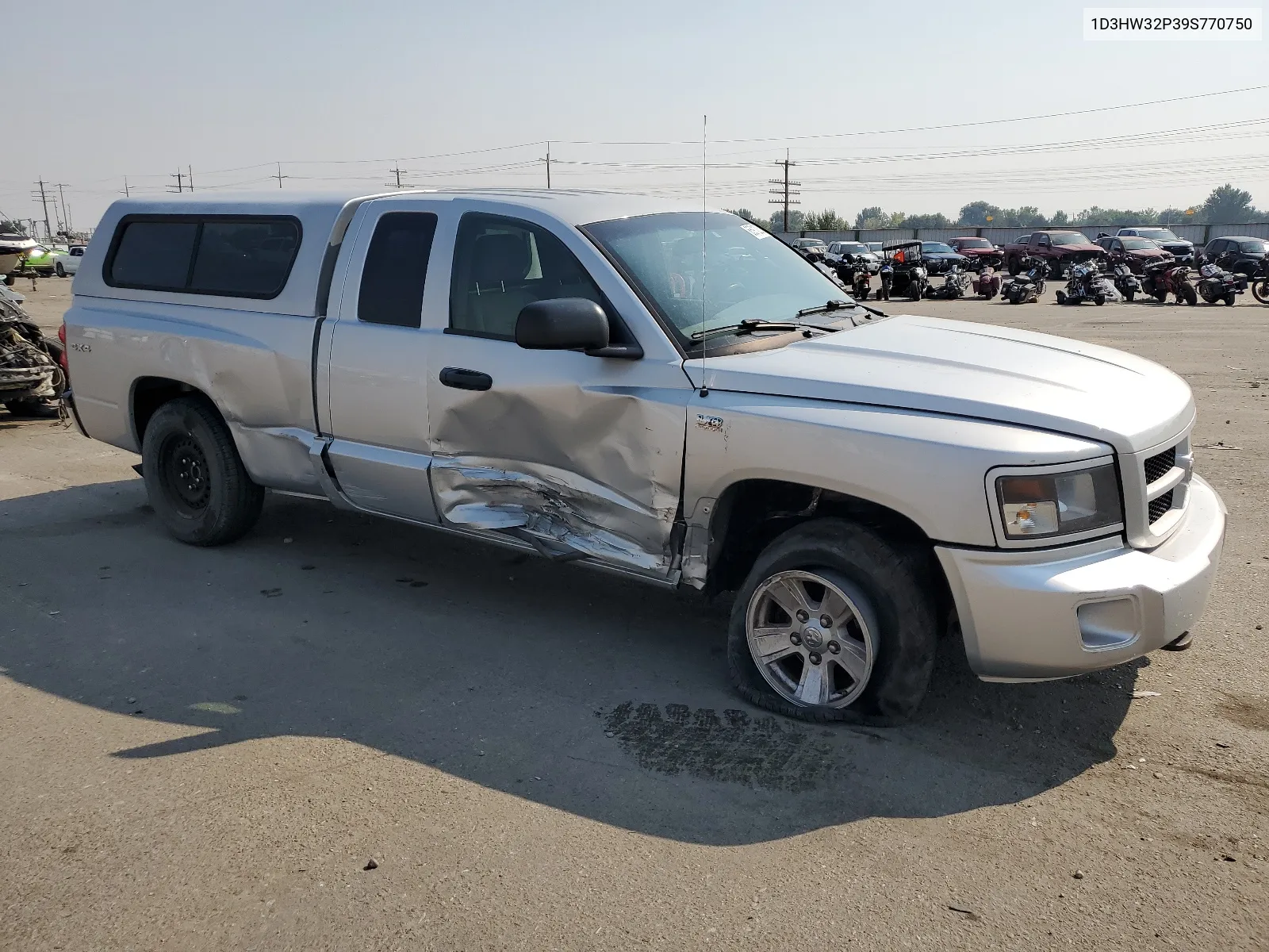 2009 Dodge Dakota Sxt VIN: 1D3HW32P39S770750 Lot: 65912324