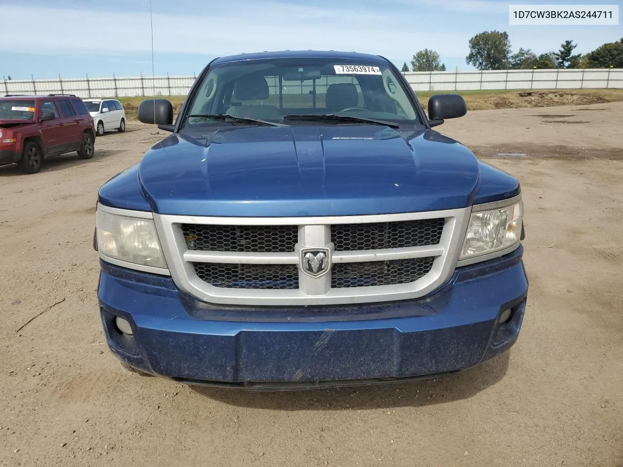 2010 Dodge Dakota Sxt VIN: 1D7CW3BK2AS244711 Lot: 73563974