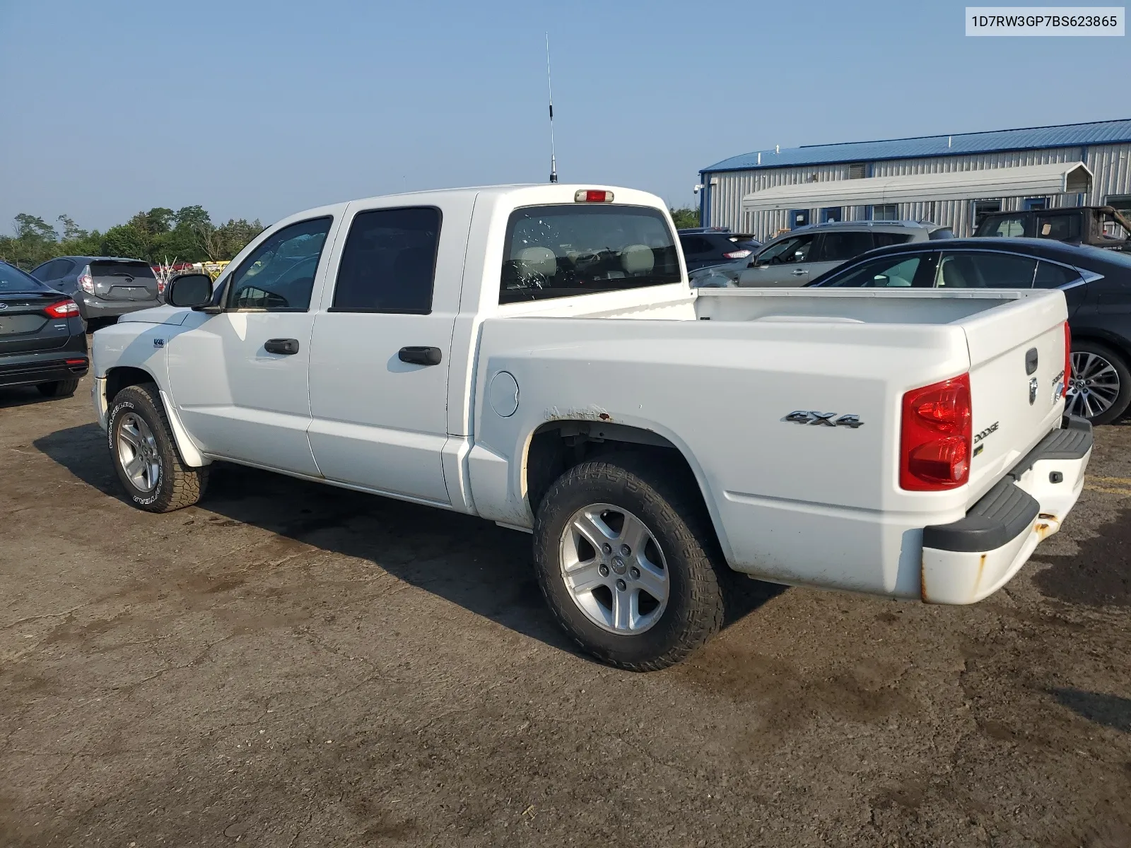 1D7RW3GP7BS623865 2011 Dodge Dakota Slt