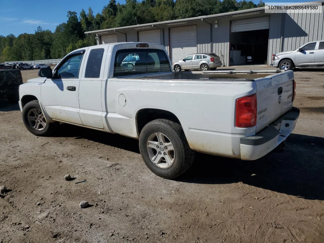 1D7RE3BK2BS649580 2011 Dodge Dakota Slt