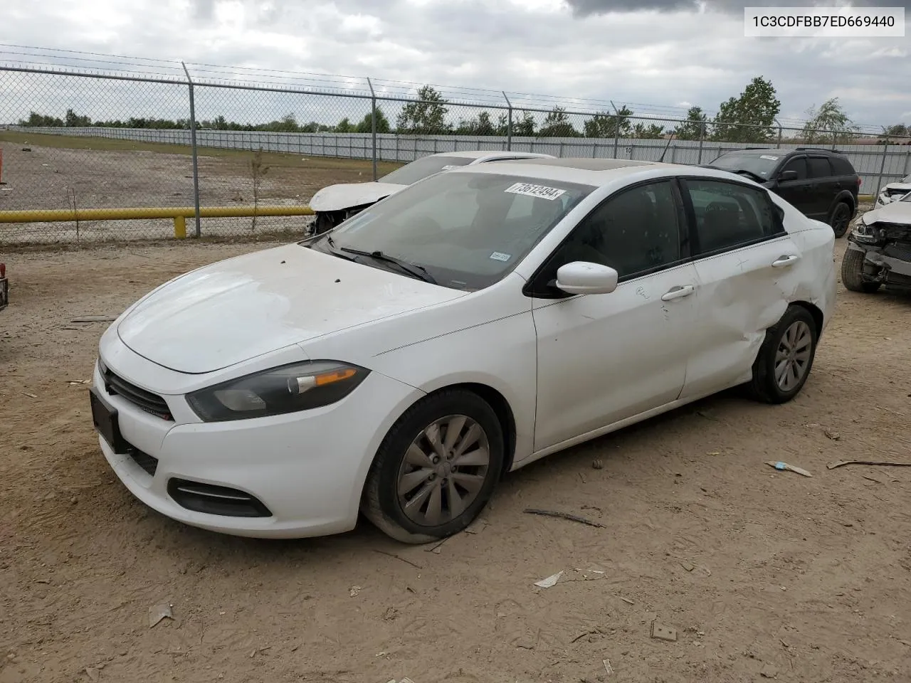 2014 Dodge Dart Sxt VIN: 1C3CDFBB7ED669440 Lot: 73612494