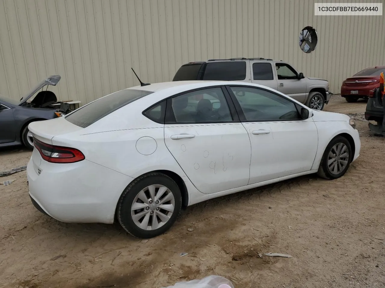 2014 Dodge Dart Sxt VIN: 1C3CDFBB7ED669440 Lot: 73612494