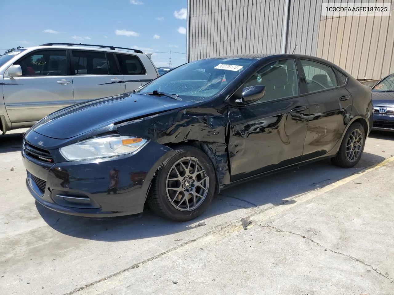 1C3CDFAA5FD187625 2015 Dodge Dart Se