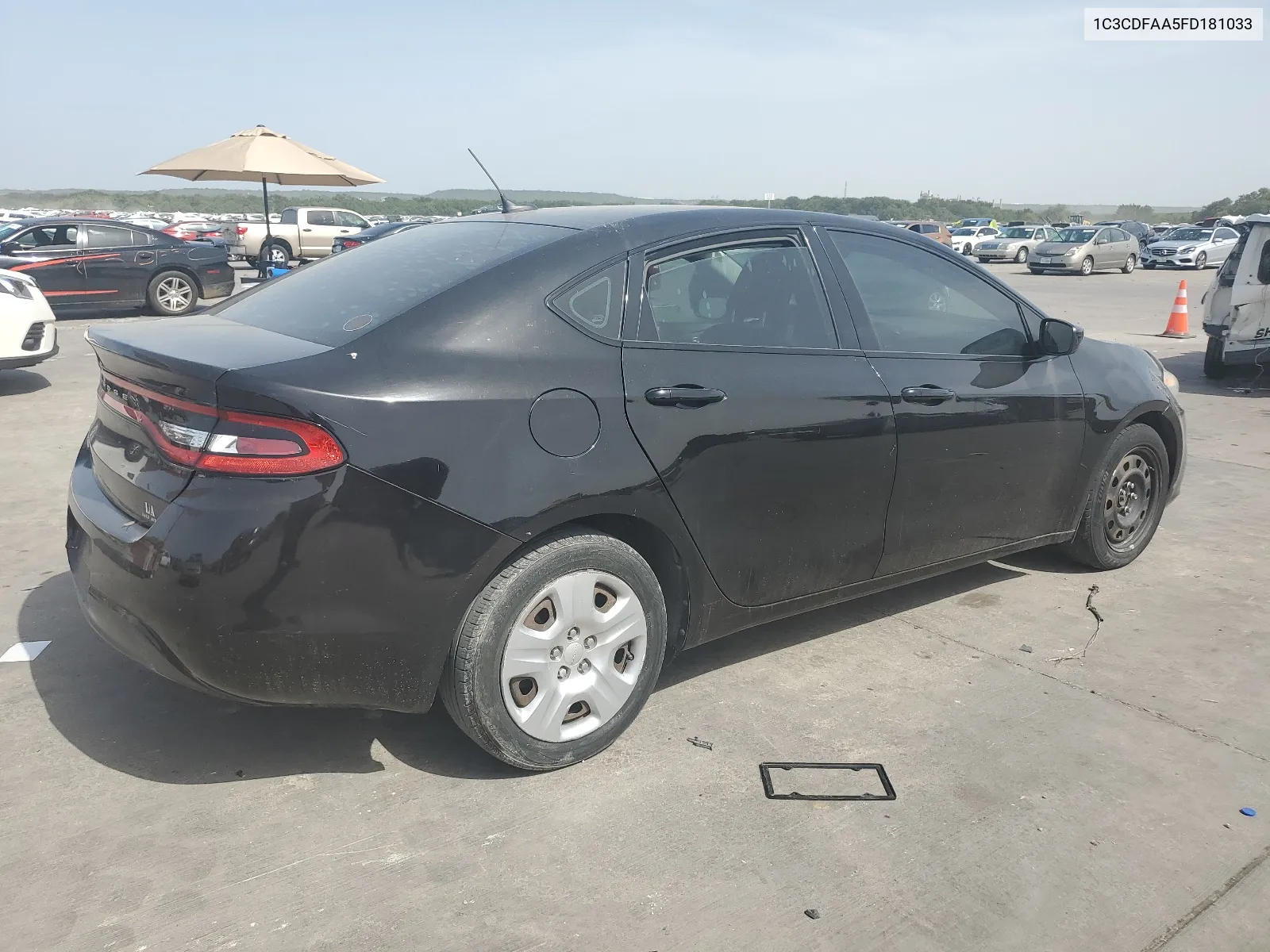 1C3CDFAA5FD181033 2015 Dodge Dart Se