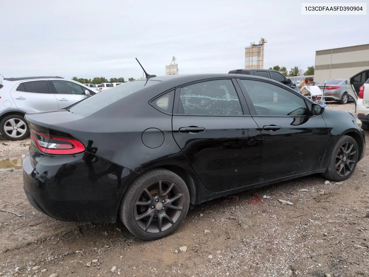 1C3CDFAA5FD390904 2015 Dodge Dart Se