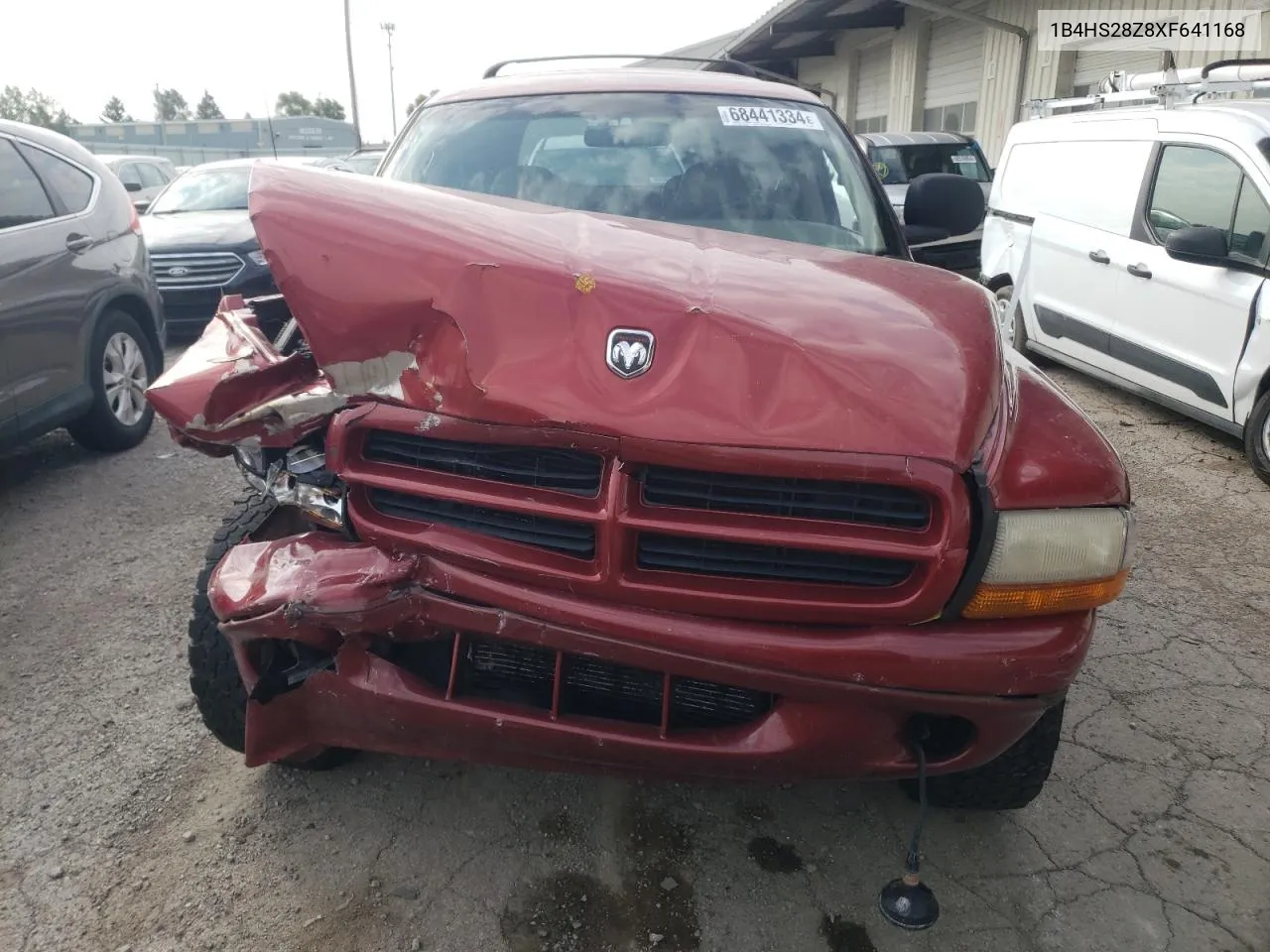 1999 Dodge Durango VIN: 1B4HS28Z8XF641168 Lot: 68441334