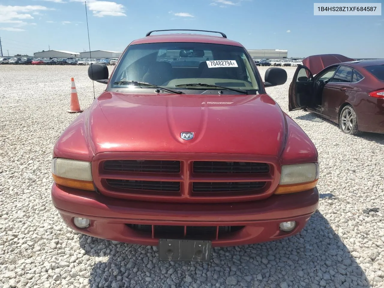 1999 Dodge Durango VIN: 1B4HS28Z1XF684587 Lot: 70482794