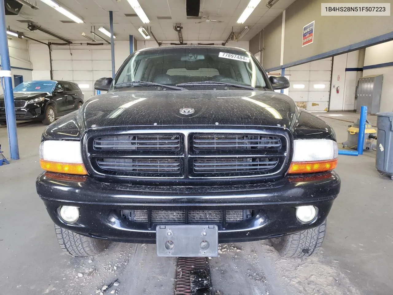 2001 Dodge Durango VIN: 1B4HS28N51F507223 Lot: 77897484