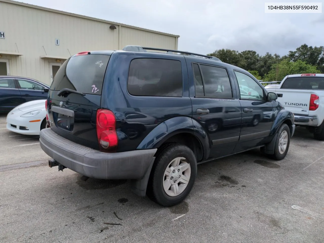 2005 Dodge Durango St VIN: 1D4HB38N55F590492 Lot: 73972024