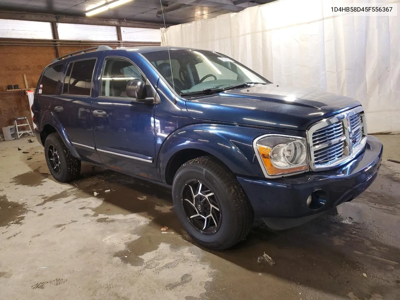 2005 Dodge Durango Limited VIN: 1D4HB58D45F556367 Lot: 79204014