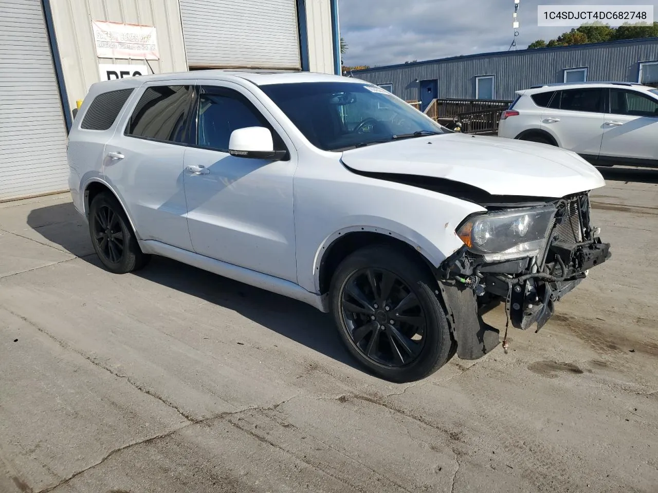 2013 Dodge Durango R/T VIN: 1C4SDJCT4DC682748 Lot: 76345444