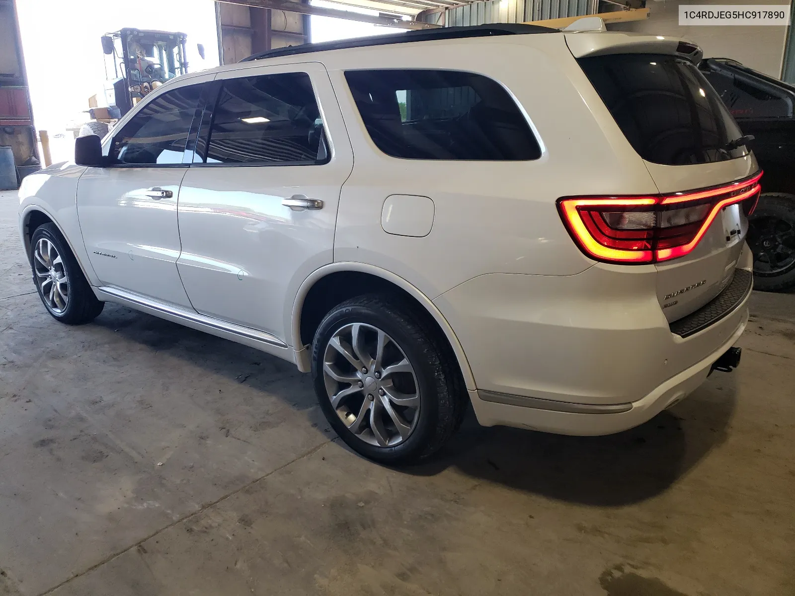 1C4RDJEG5HC917890 2017 Dodge Durango Citadel